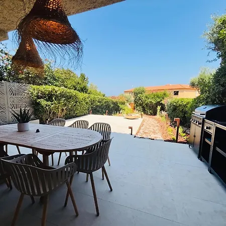 Διαμέρισμα Newly Renovated Apartment, Garden & 3 Parking Spots - 7 Min Πόρτο Τσέρβο